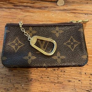 Authentic Louis Vuitton key pouch